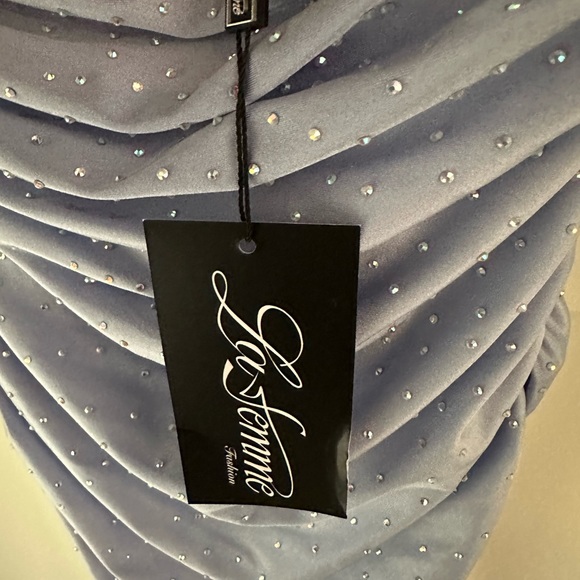 La Femme Style 30413 Light Perwinkle - Picture 4 of 7